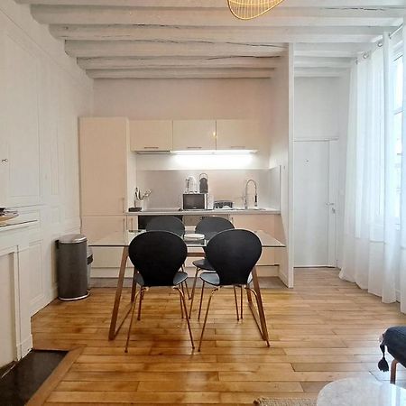 Appartement Centre Vieux Tours Dans Immeuble Historique 3P Eksteriør billede