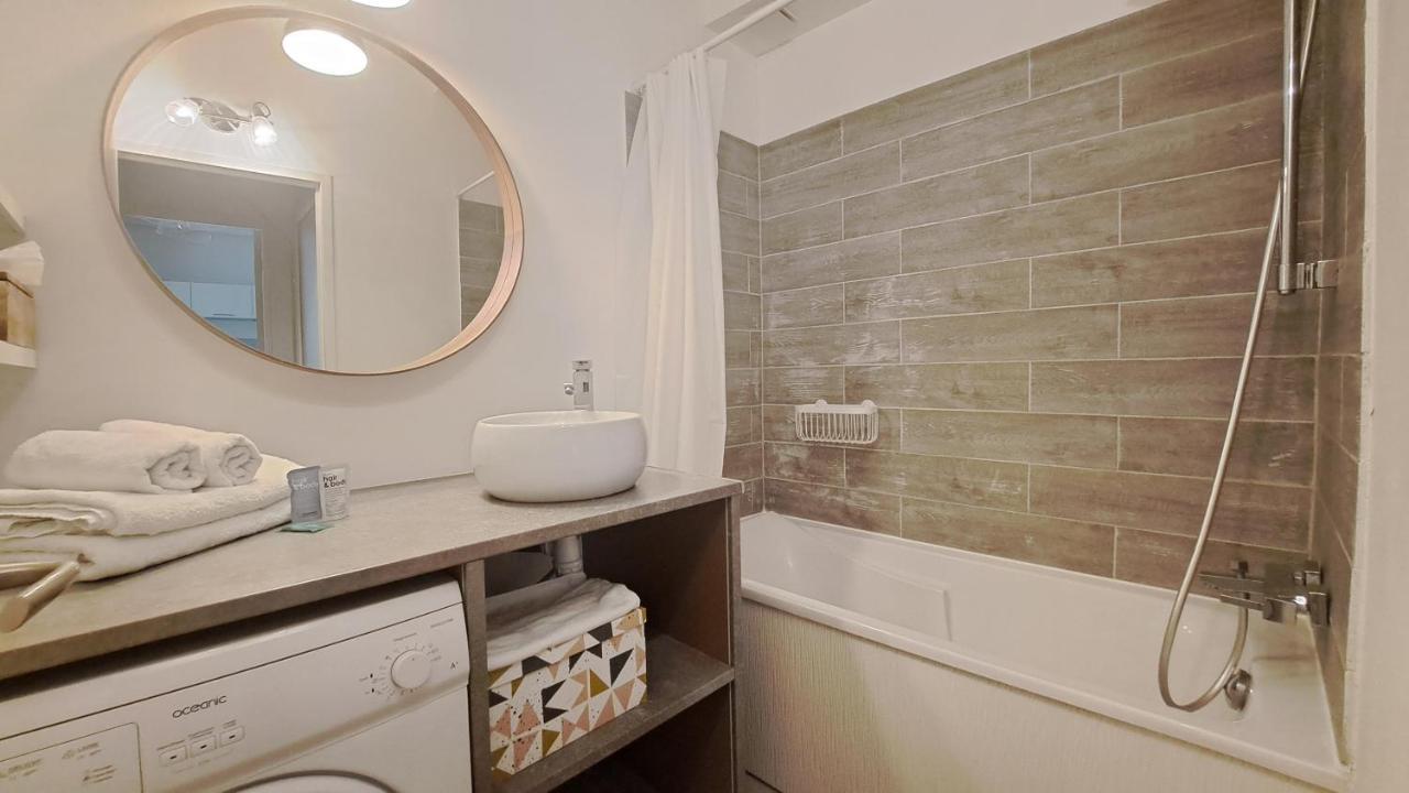 Appartement Centre Vieux Tours Dans Immeuble Historique 3P Eksteriør billede