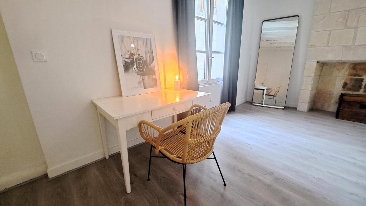 Appartement Centre Vieux Tours Dans Immeuble Historique 3P Eksteriør billede